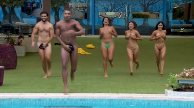 BBB 24: Globo mostra brothers do grupo Fadas pulando pelados na piscina