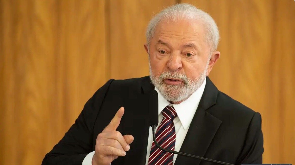 Desaprovação a Lula aumenta e supera 50% em quatro regiões do país