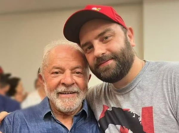 Empresa de filho de Lula entra na lista de devedores de imposto