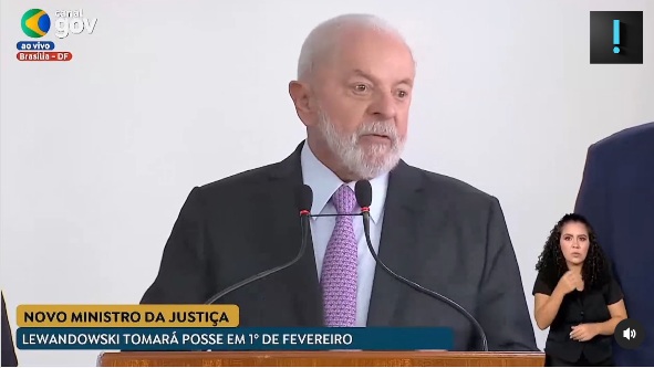 VÍDEO: Lula confessa sonho de politizar o STF