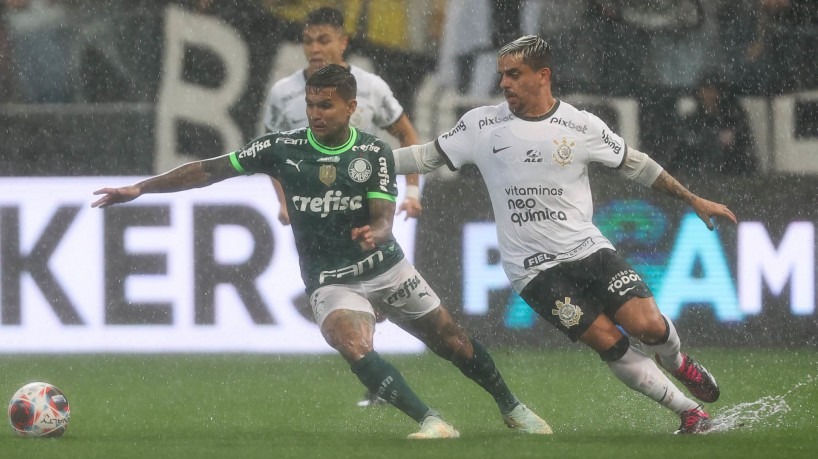 Botafogo x Vasco, Palmeiras x Corinthians pelos estaduais; veja jogos de hoje e onde assistir