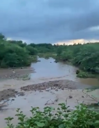 VÍDEO: Chuvas derrubam ponte em Lajes do Cabugi 