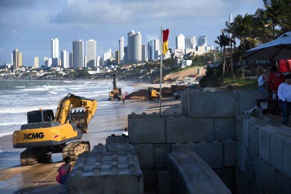 Obras complementares para a engorda da praia de Ponta Negra iniciam na segunda-feira (4)