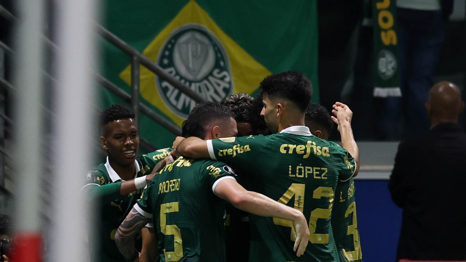 VÍDEO: Palmeiras ativa 'time da virada' e vence com gol de joia na Libertadores; veja lances
