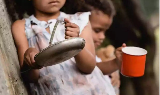 Quase 600 mil crianças de 0 a 4 anos passam fome no Brasil, mostra IBGE