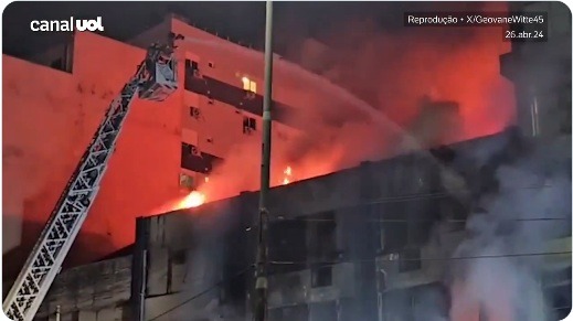 VÍDEO: Incêndio mata 10 pessoas em pousada de Porto Alegre