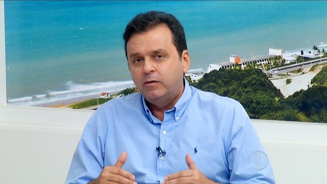 Advogado sugere a Carlos Eduardo que desista de ação contra Rogério Marinho após derrota no TRE-RN