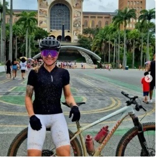 Ciclista campeã paulista morre atropelada durante treino em estrada