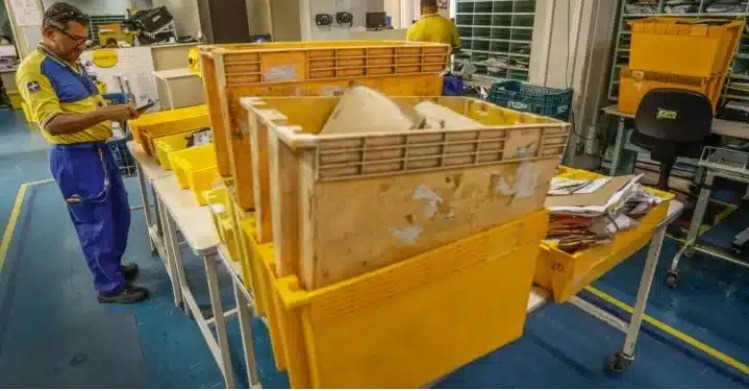 Correios confirmam prejuízo de R$ 800 milhões no trimestre