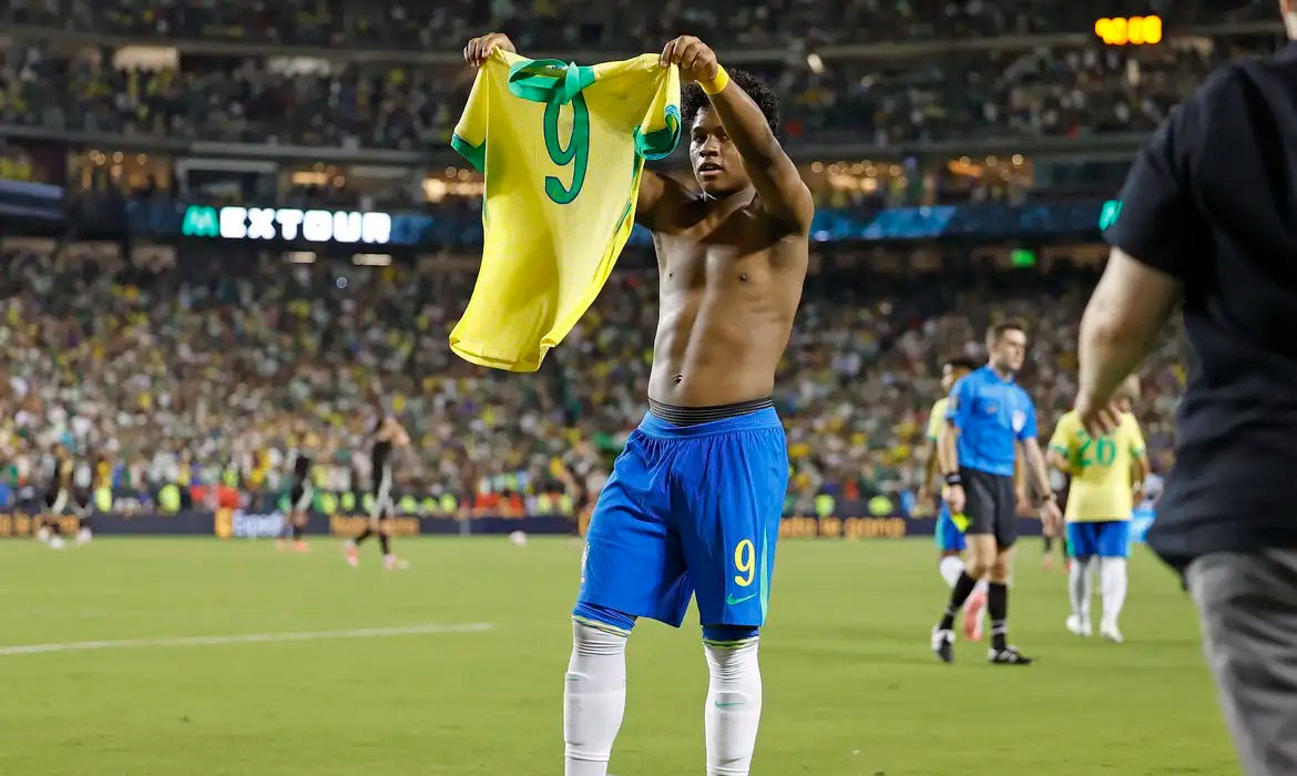 Grande Ponto - VÍDEO: Endrick brilha de novo e Brasil vence o México; veja  melhores momentos