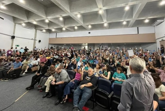 Após assembleia, decisão sobre greve dos professores da UFRN vai a plebiscito