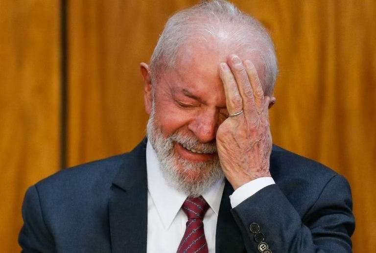 Governo Lula paga R$ 7 bilhões do orçamento secreto sem respeitar decisão do STF