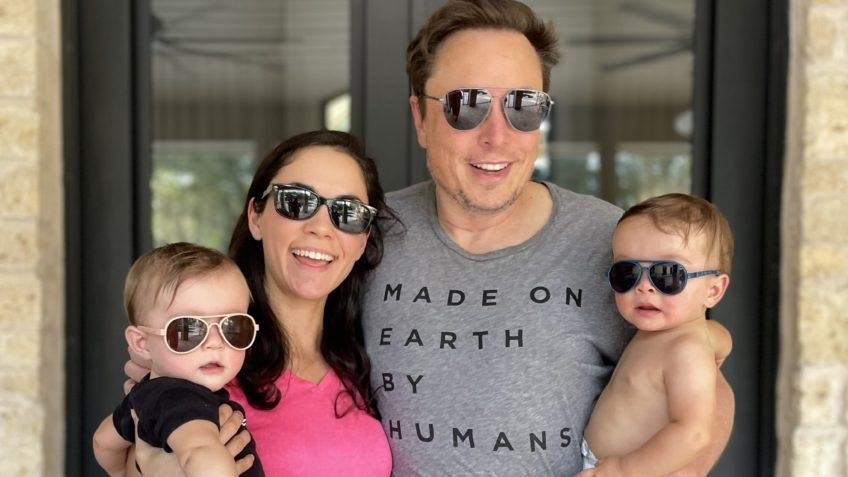 Elon Musk confirma o nascimento do 12º filho