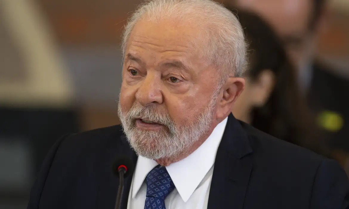 Sem plano, Lula diz que analisa gastos sem considerar nervosismo do mercado