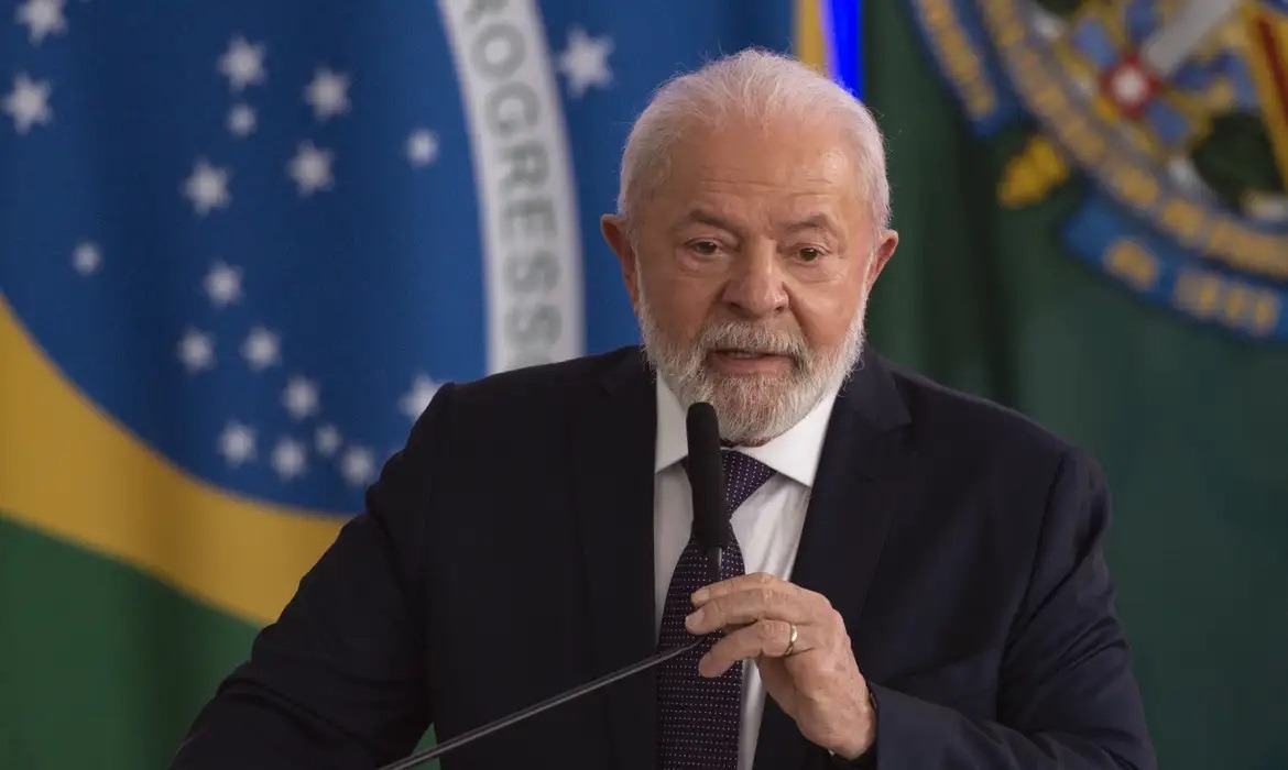 Lula diz que imposto baixo sobre herança desestimula doações ao governo
