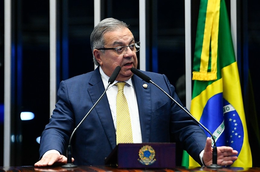 Senador do RN questiona tributação das plataformas digitais