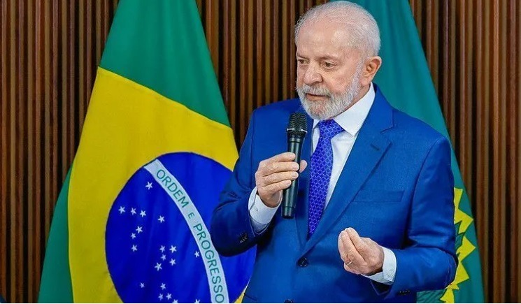 Lula diz esperar “verão com menos dengue na história” do país; Brasil registrou recordes de casos e mortes pela doença...
