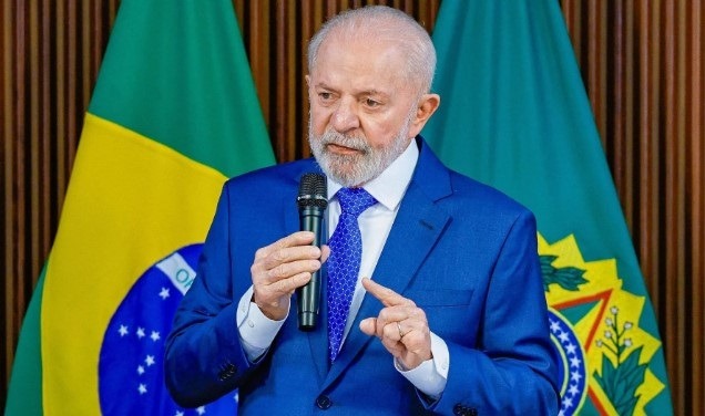 Quaest: 58% dizem que Lula não deveria se candidatar à reeleição; 40% dizem que sim