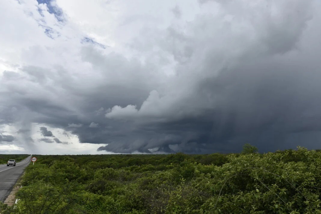 Inmet emite alerta de chuvas intensas para todo Rio Grande do Norte