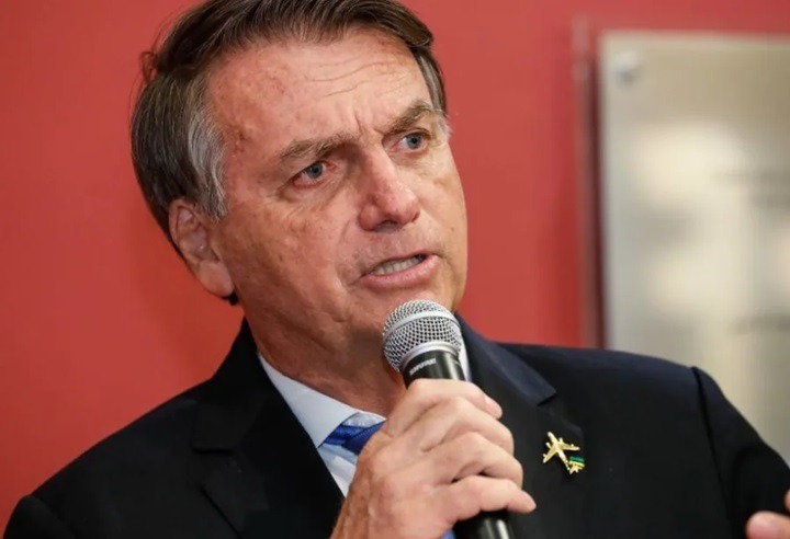 Bolsonaro diz que ‘por enquanto, é candidato’, elogia Tarcísio, mas afirma ter mais experiência