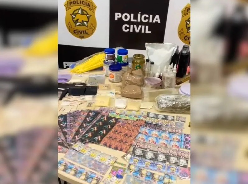 Polícia desativa laboratório clandestino de drogas em Natal e apreende mais 7 mil porções de entorpecentes