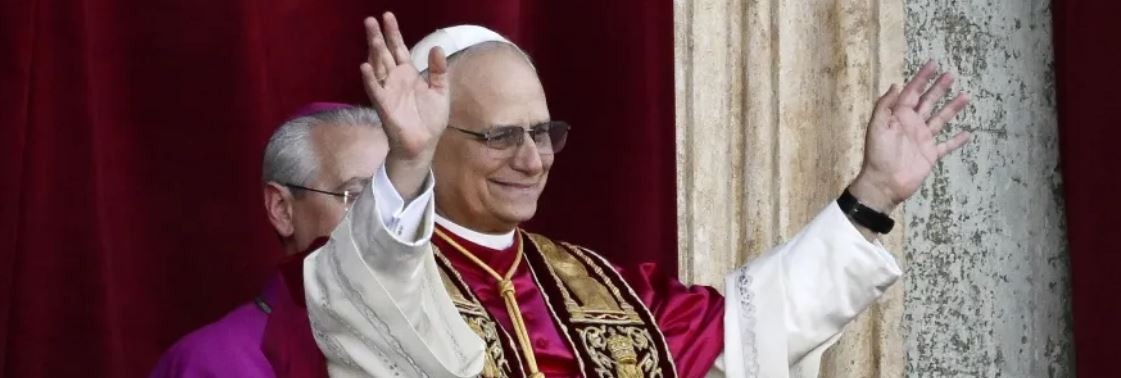 Padre revela time de futebol do Papa Leão XIV