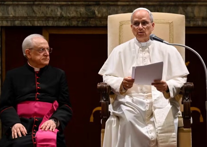 União entre homem e mulher é base da família, diz papa Leão XIV; novo pontífice também reafirmou posição da Igreja...