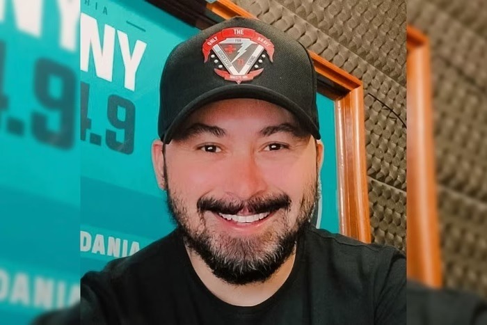 Radialista é morto a tiros durante programação ao vivo