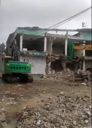 VÍDEO: Prédio da ASSEN, clube marcante na história de Natal, começa a ser demolido