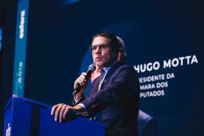 “A máquina pública engorda, enquanto o cidadão emagrece”, diz Motta