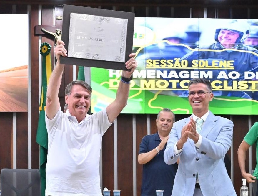 Deputado Coronel Azevedo entregará Título de Cidadão Potiguar a Bolsonaro na Câmara Municipal de Natal