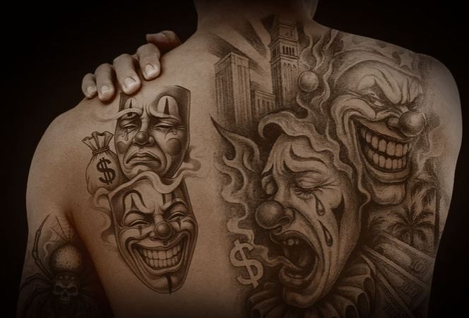 Palhaço, cruz e saci: Saiba o que significam as tatuagens no mundo do crime