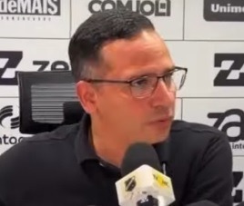 VÍDEO: Dudu já torrou valor do terreno: "No ABC, dinheiro é igual a sonrisal na água"