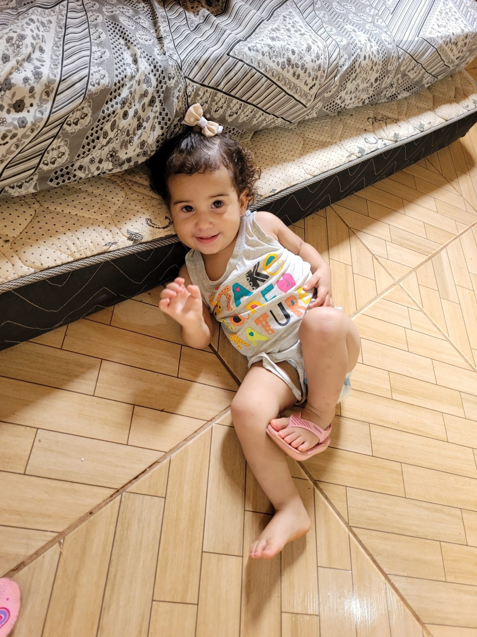 Bebê de 1 ano morre após ser atingida por fogão no RN