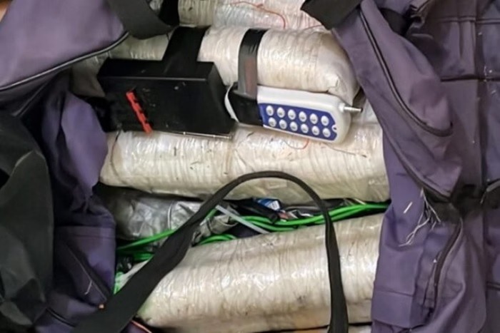Após briga, dupla tenta explodir casa de idosos em entrega de jantar