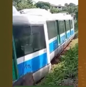 VÍDEO: Trem sai dos trilhos em Extremoz após fortes chuvas
