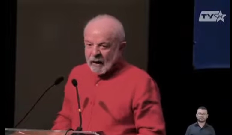 [VÍDEO] Lula admite que conversa com Trump exige cautela: ‘Tenho um limite de briga com o governo americano’