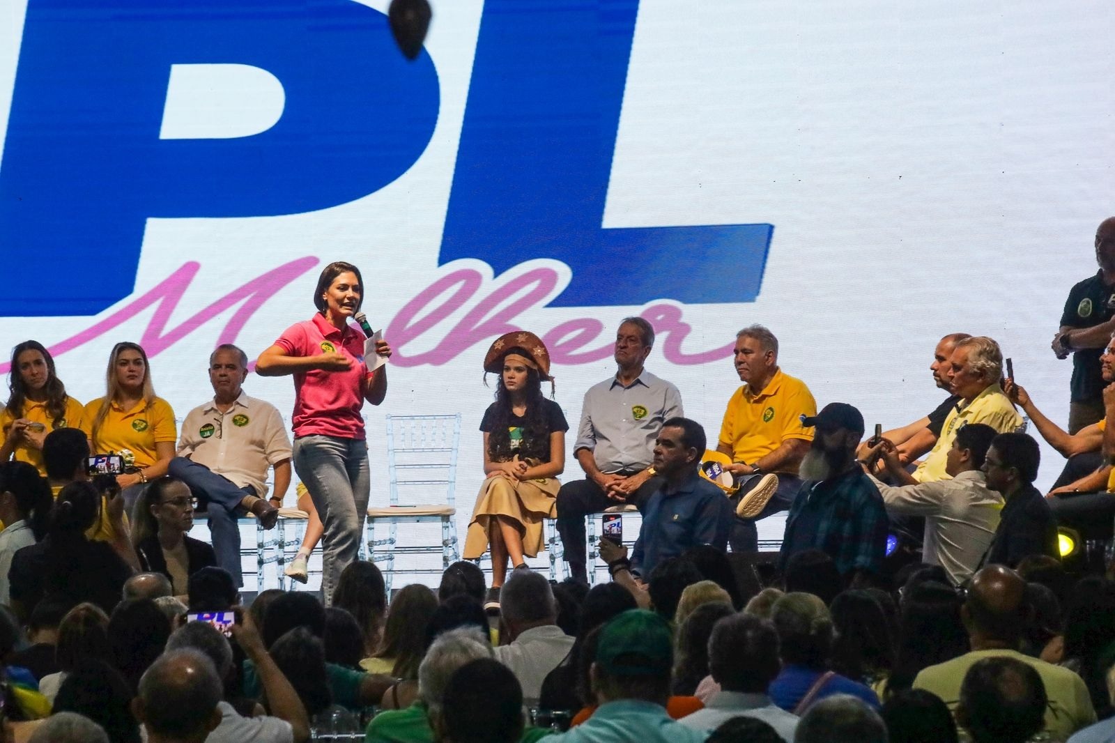 Michelle Bolsonaro: “Continuar votando no PT é burrice”