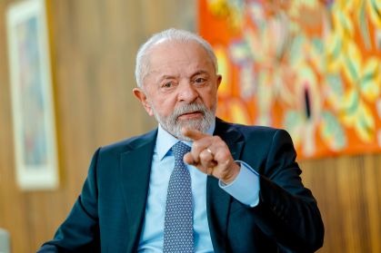 Em avanço da agenda pró-aborto, Lula revoga decreto que protegia crianças desde a gestação