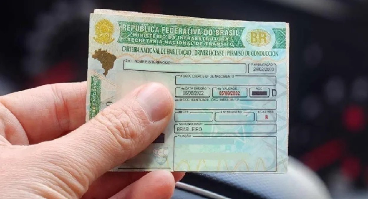 Deputado critica campanha de CNHs gratuitas no RN e fala em uso político