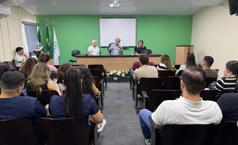 Médicos de Natal podem suspender atendimentos após crise com a SMS