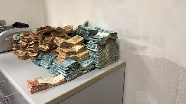 Investigado por contrabando é preso com material de abuso sexual infantil e quase R$ 1 milhão em Natal