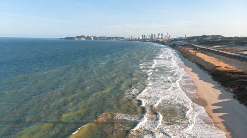 MPF pede suspensão de leis que permitem construções na Via Costeira