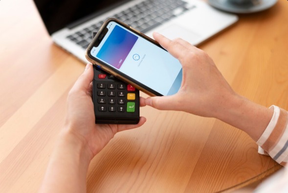 Modernize seu negócio com pagamentos com iPhone e surpreenda seus clientes