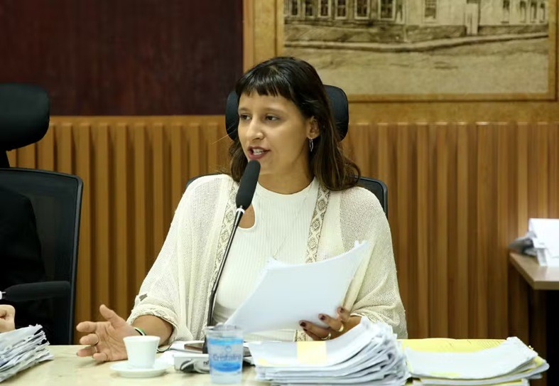 Comissão da Câmara rejeita pedido de arquivamento e mantém processo contra Brisa