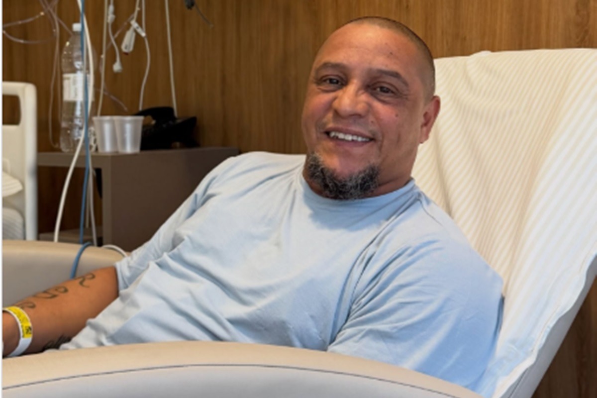 Roberto Carlos se manifesta após passar por cirurgia no coração