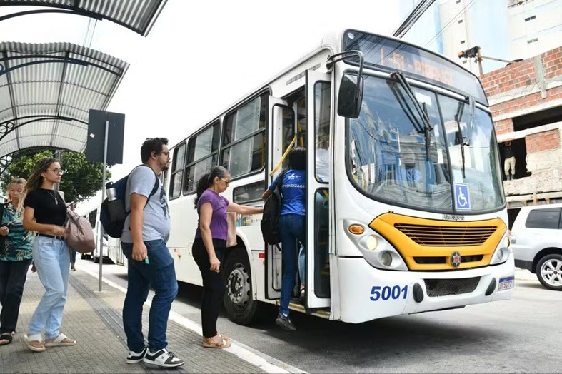 Prefeitura de Natal cria comissão para licitação do transporte público