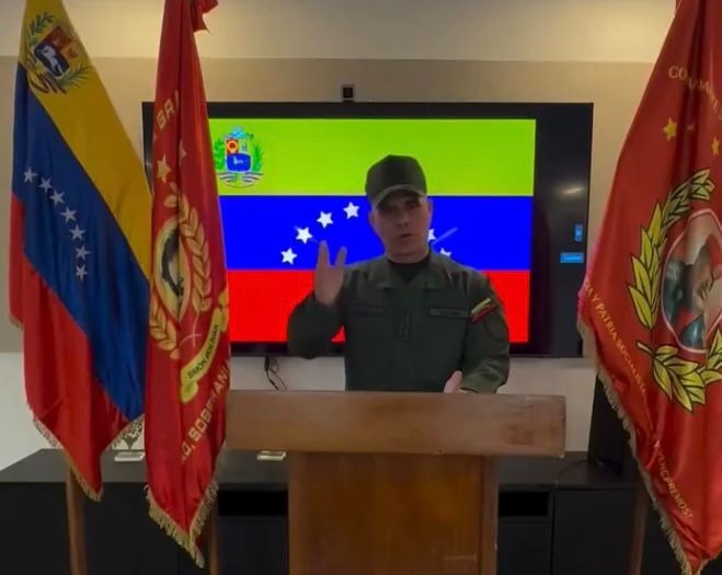 [VÍDEO] Ministro da Defesa da Venezuela promete resistência após captura de Maduro