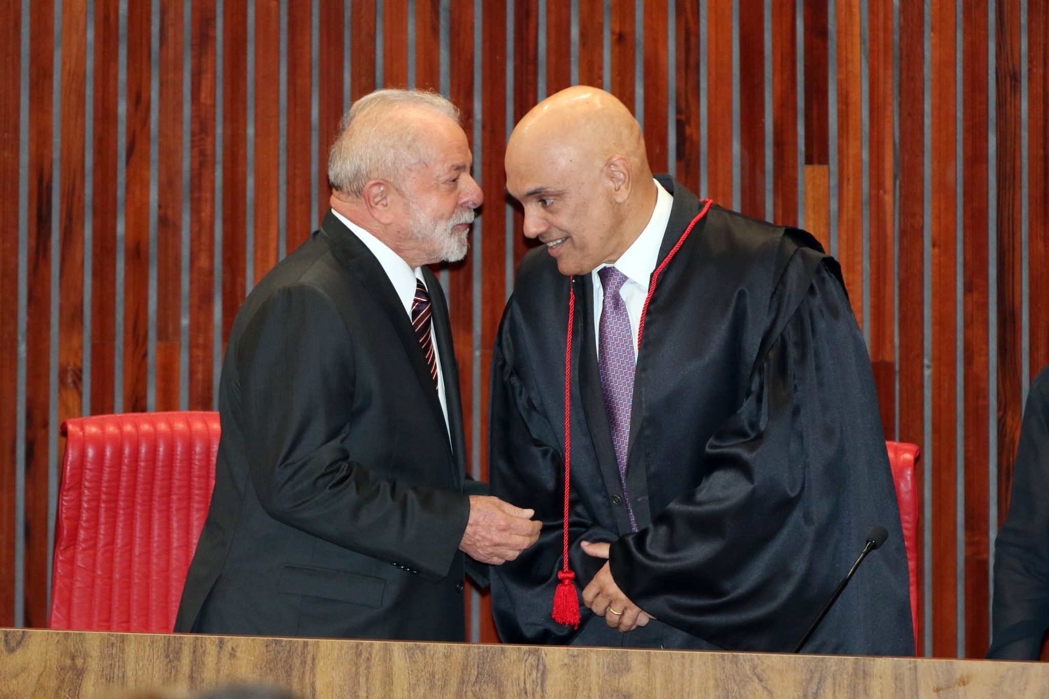 Lula almoça às escondidas com Moraes em meio ao escândalo Master