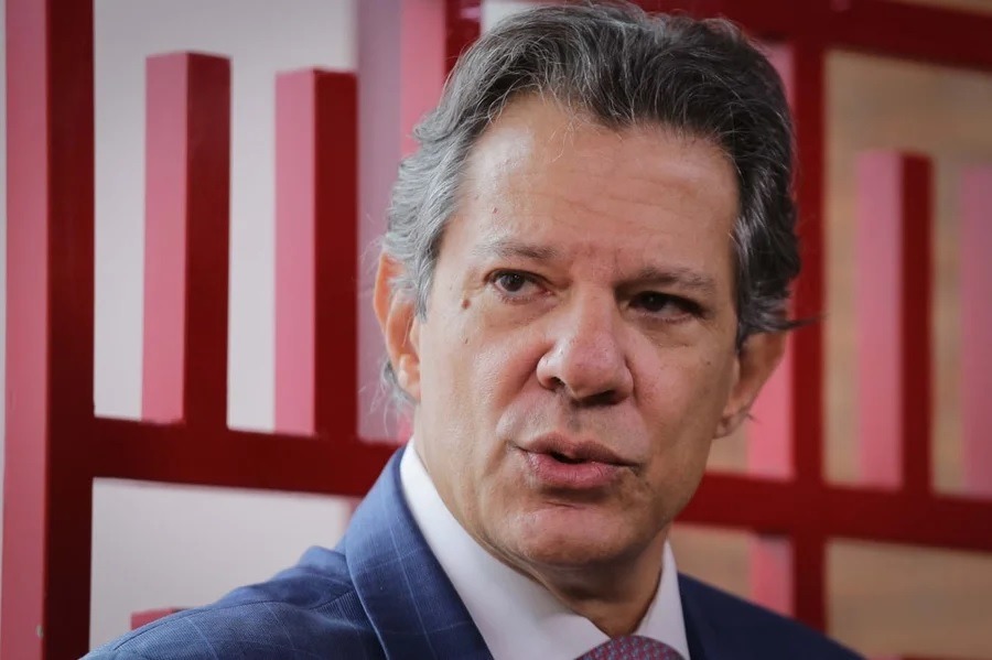 Haddad revela que deixará o governo Lula em fevereiro